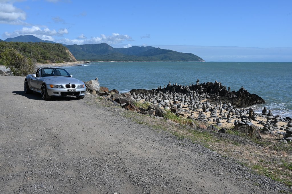 Coast Road Cairns to Pt Douglas.JPG