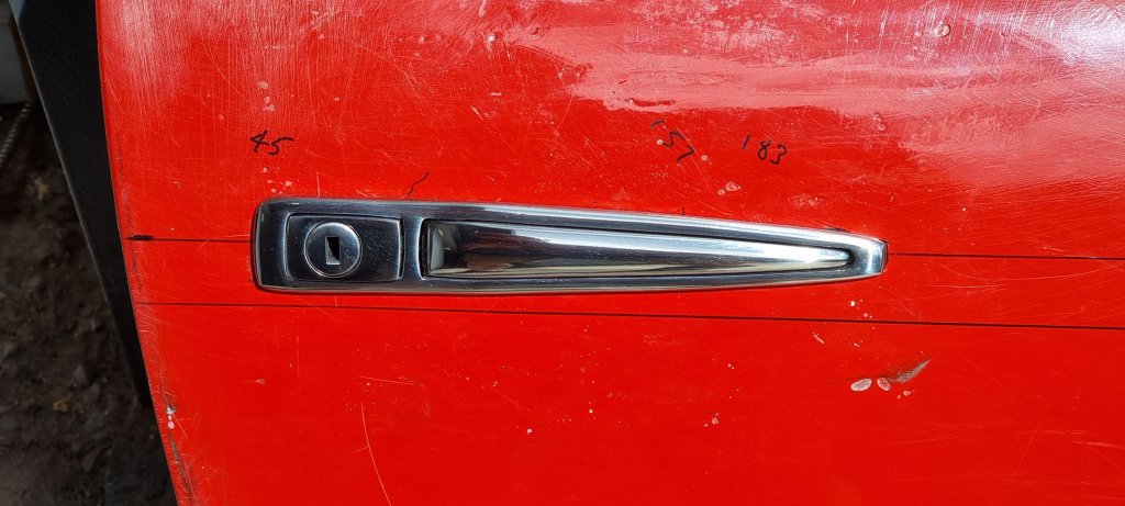 Shiny handle.jpg
