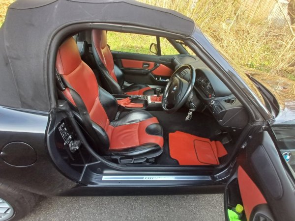 Interior5.jpg