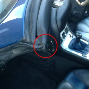BMW Z3 A Pillar leak location